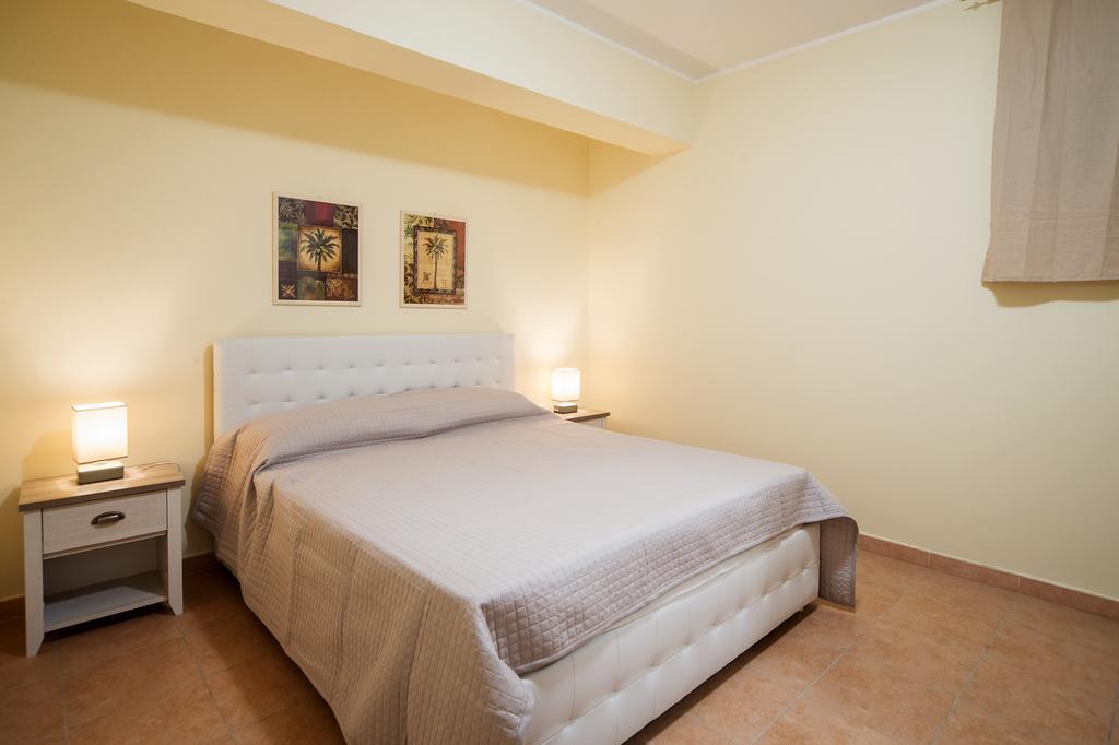 Milly House Apartment Летояни Екстериор снимка