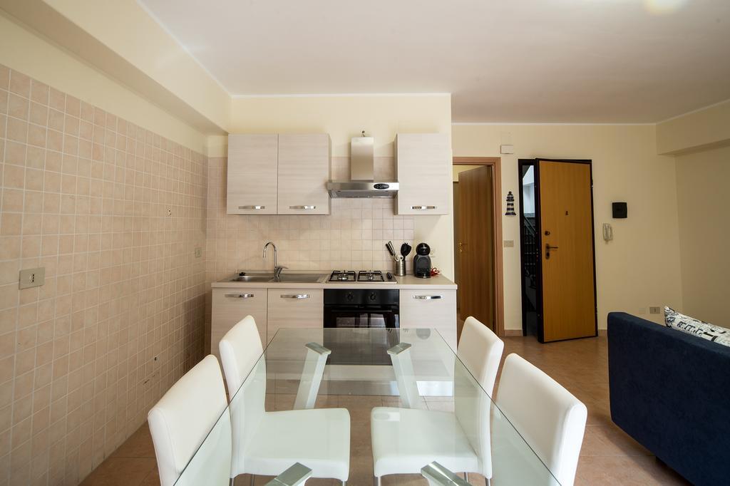 Milly House Apartment Летояни Екстериор снимка
