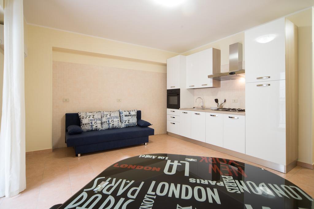Milly House Apartment Летояни Екстериор снимка